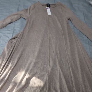 BNWT Hacci Agnes and Dora Earhart Dress